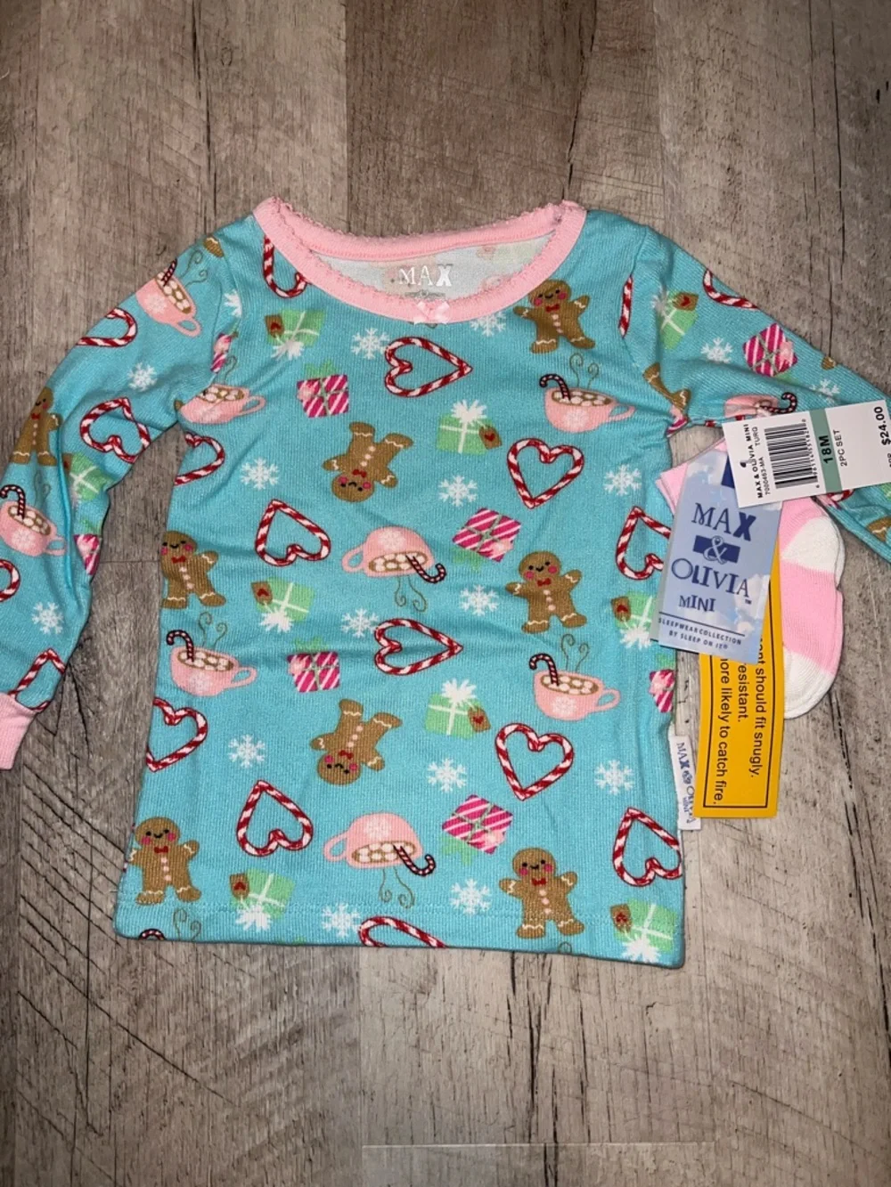 NEW Max & Olivia Mini Gingerbread Print Kids Pajama Set with Pink Socks
